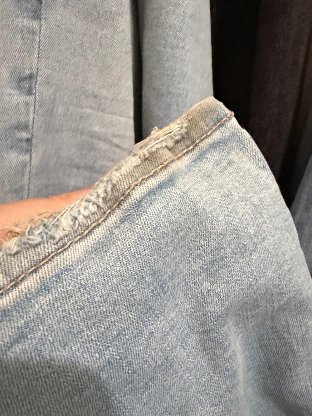 American Eagle Outfitters Light Blue High-Rise Flare Jeans - Picture 9 of 9